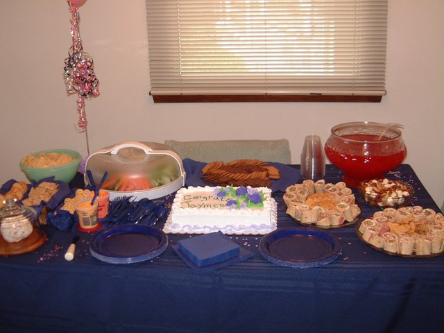 2004/05(May)/02(Jaymee-Shower)/640x480_2004-05-01 14-10-32.JPG